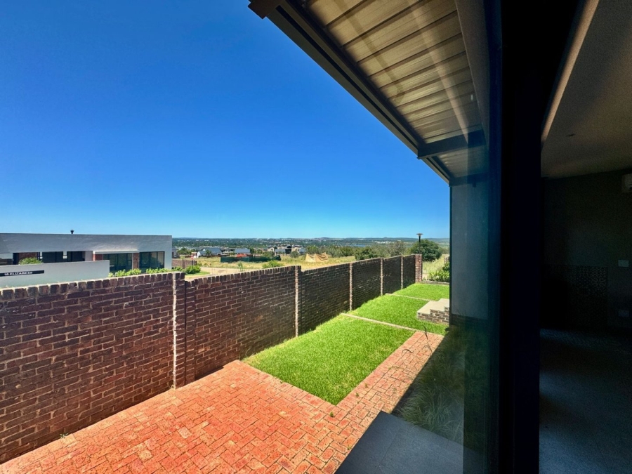 3 Bedroom Property for Sale in Helderzicht Eco Estate North West